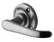 Heritage Brass Windsor Door Handles On Round Rose, Satin Chrome - V720-SC (sold in pairs)
