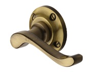 Heritage Brass Bedford Door Handles On Round Rose, Antique Brass - V820-AT (sold in pairs)