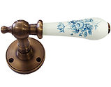 Chatsworth White Saxony Porcelain Door Handle, Antique Brass Round Rose - ABBUL32-WHI-SAX