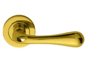 Carlisle Brass Manital Stella Door Handles On Round Rose, Polished Brass - AQ1 (sold in pairs)