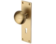 Heritage Brass Balmoral Low Profile Door Knobs On Backplate, Satin Brass - BAL8500-SB (sold in pairs)