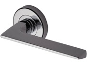 Heritage Brass Pyramid Door Handles On Round Rose, Polished Chrome - PYD3535-PC (sold in pairs)