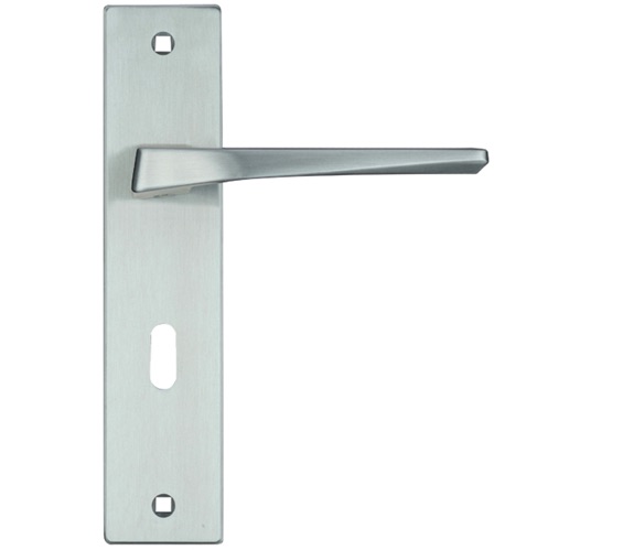 Zoo Hardware Rosso Maniglie Lyra Door Handles On Backplate, Satin Chrome - RM091SC (sold in pairs)