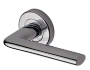 M Marcus Sorrento Lena Door Handles On Round Rose, Polished Chrome - SC-2352-PC (sold in pairs)